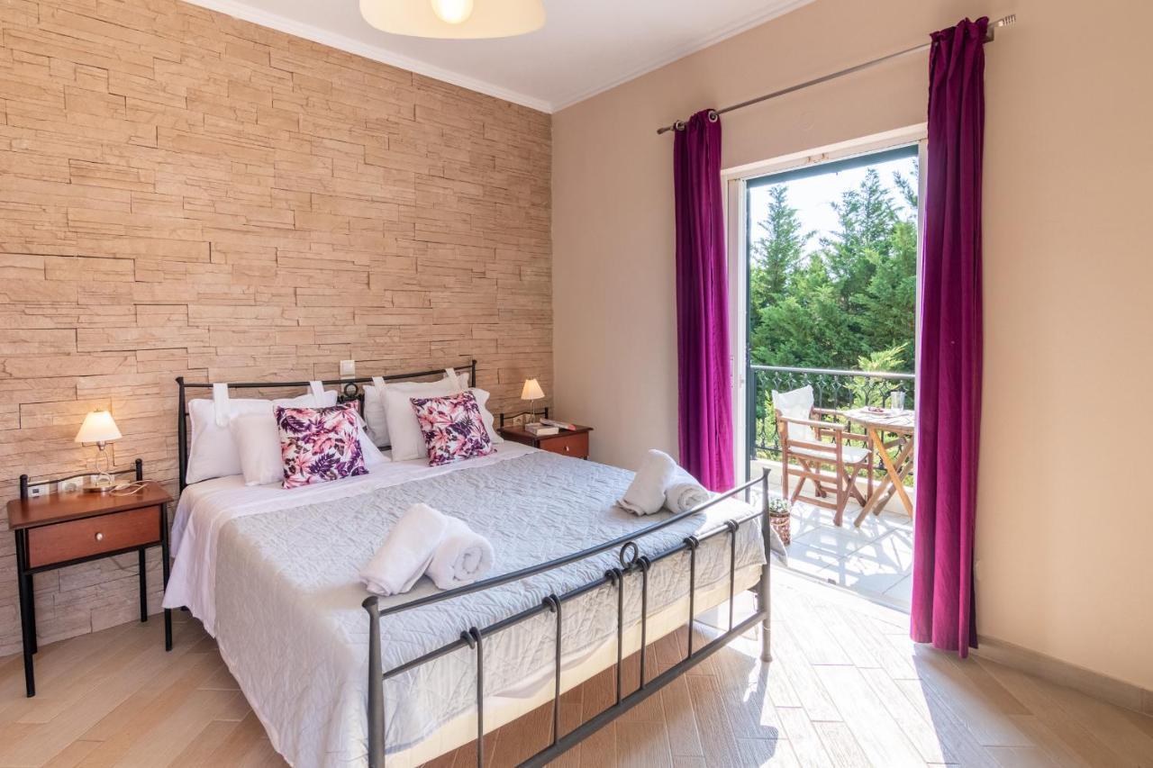 Santa Emelia Aparthotel Vasilikí Eksteriør bilde