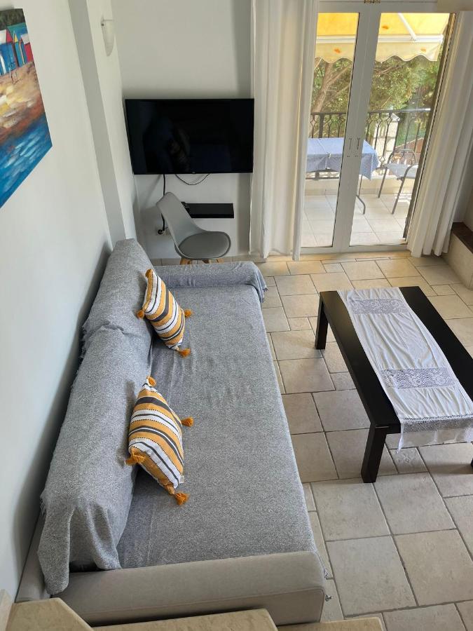 Santa Emelia Aparthotel Vasilikí Eksteriør bilde